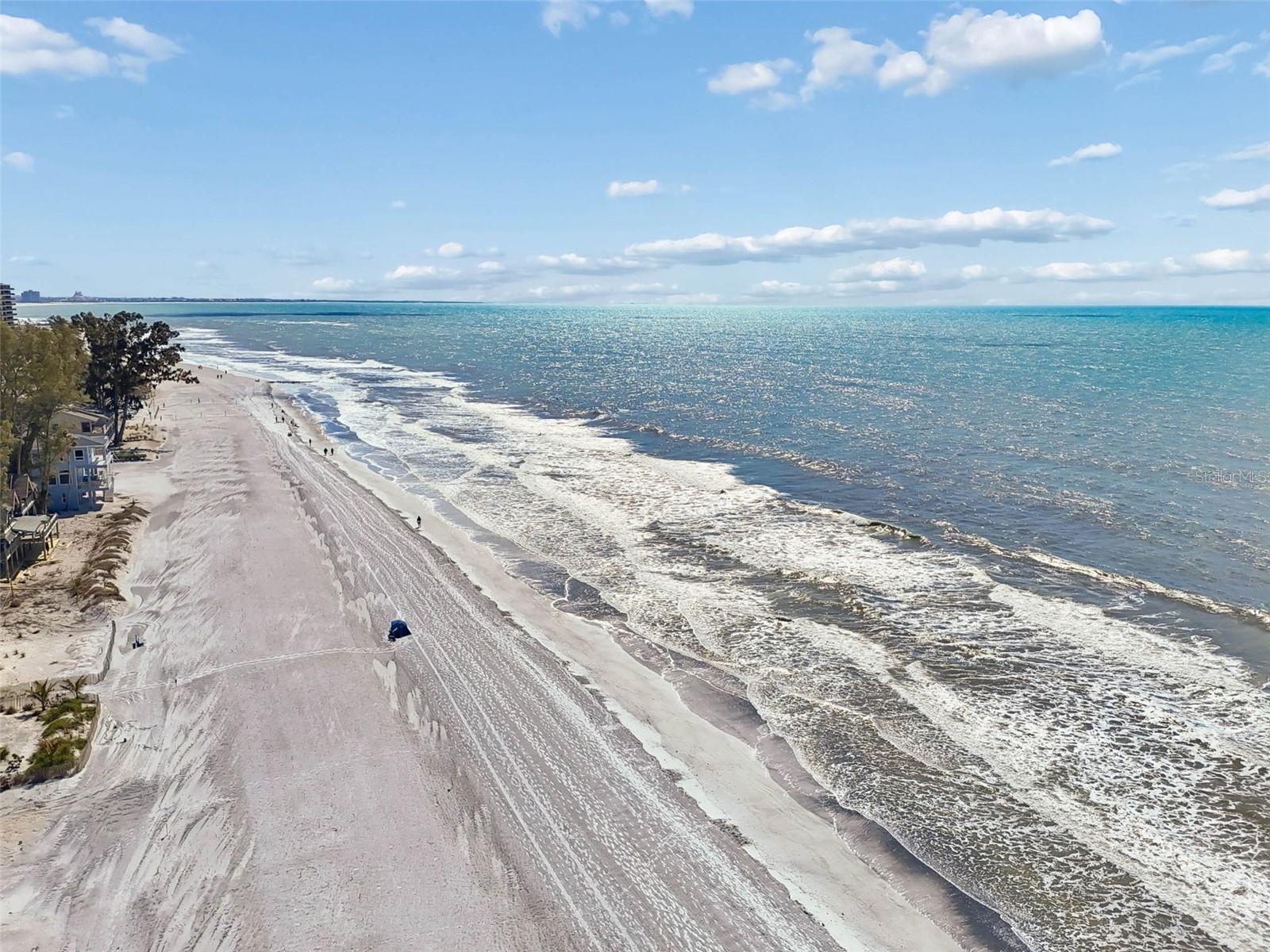 8432 W GULF BLVD #Sailfish, TREASURE ISLAND, FL, 33706
