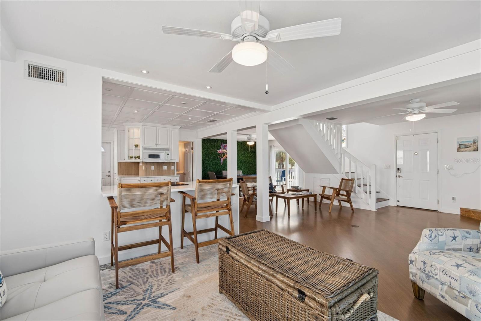 8432 W GULF BLVD #Sailfish, TREASURE ISLAND, FL, 33706