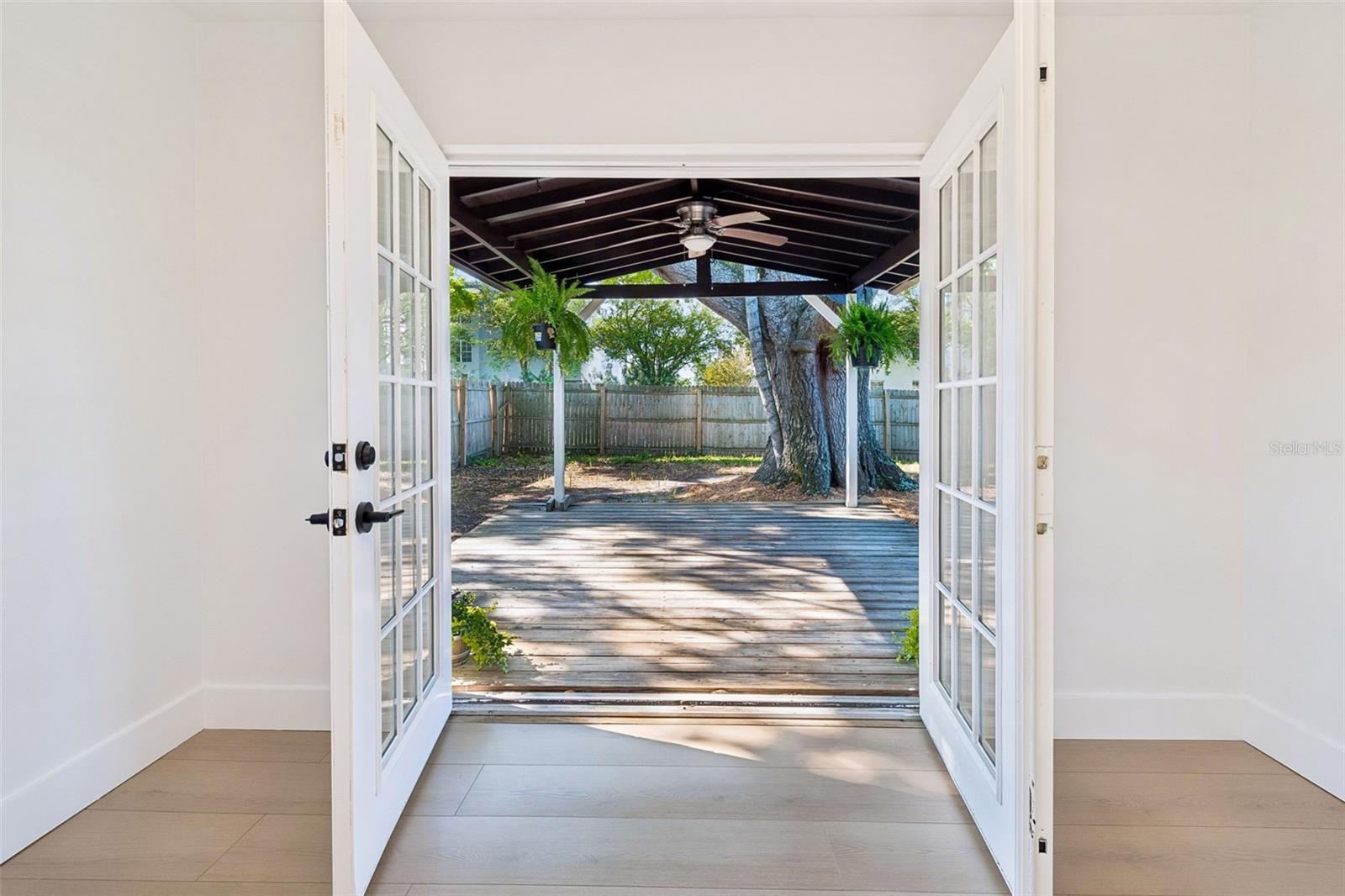 4512 W ROGERS AVE, TAMPA, FL, 33611