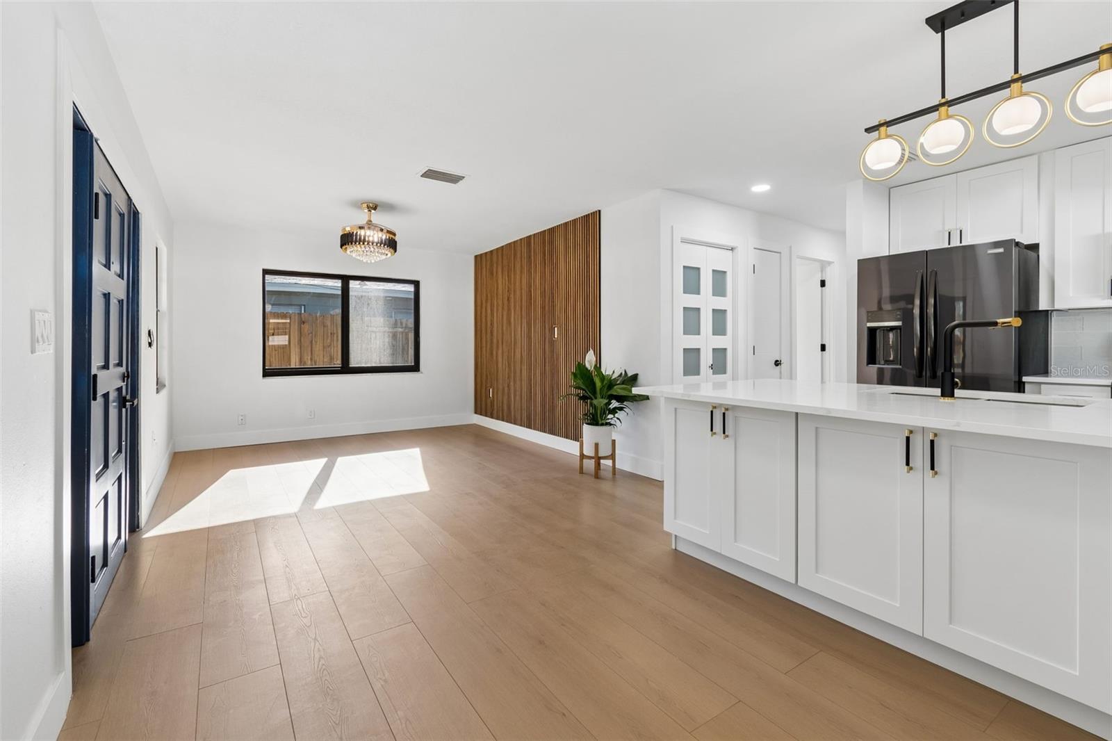 4512 W ROGERS AVE, TAMPA, FL, 33611