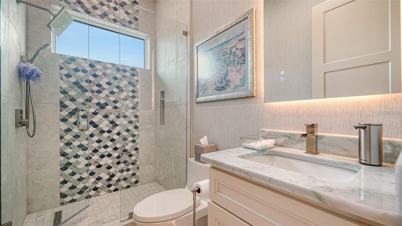5930 BRIARWOOD AVE, SARASOTA, FL, 34231