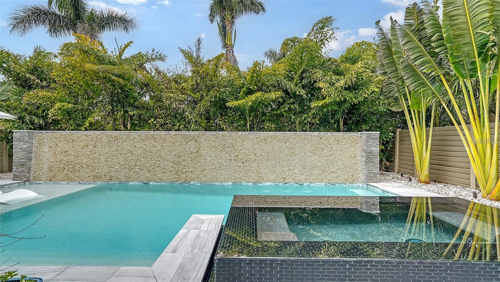 5930 BRIARWOOD AVE, SARASOTA, FL, 34231