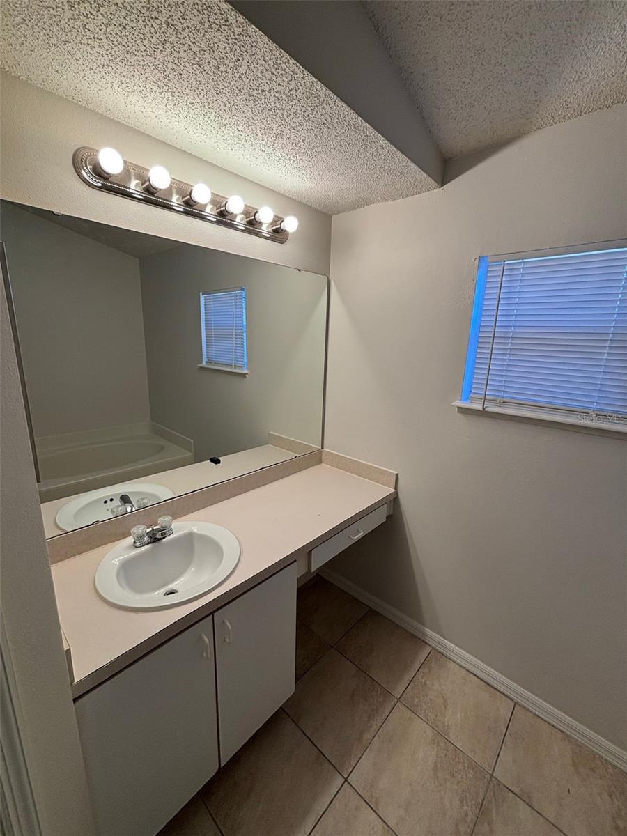 205 CHURCHILL CT, KISSIMMEE, FL, 34758