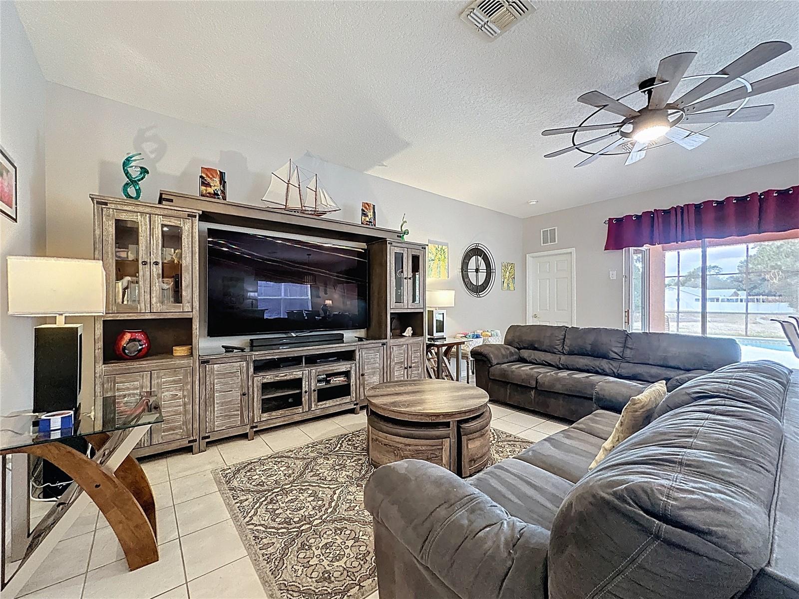 163 TIGERLILY CT, DAVENPORT, FL, 33837