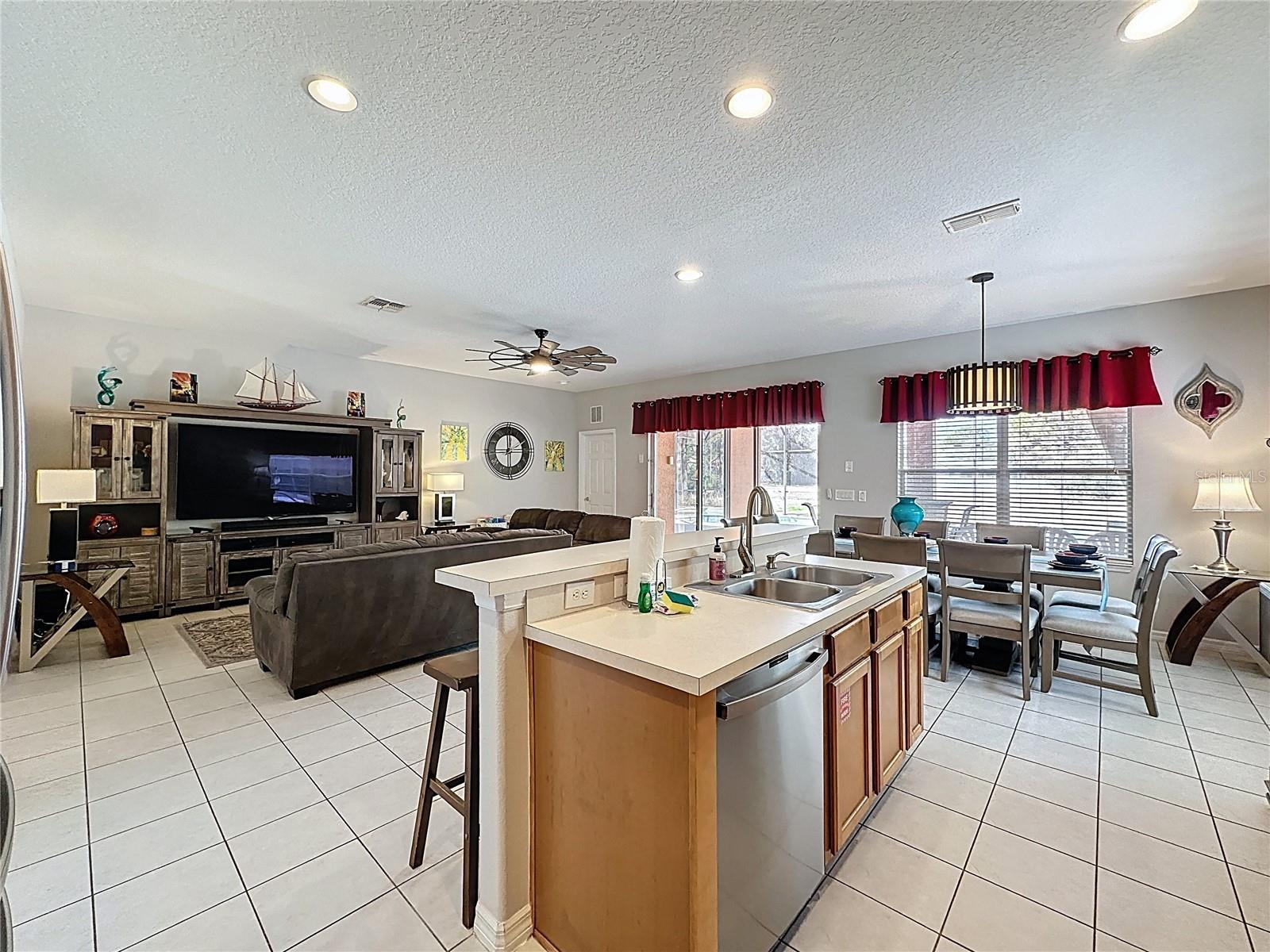 163 TIGERLILY CT, DAVENPORT, FL, 33837