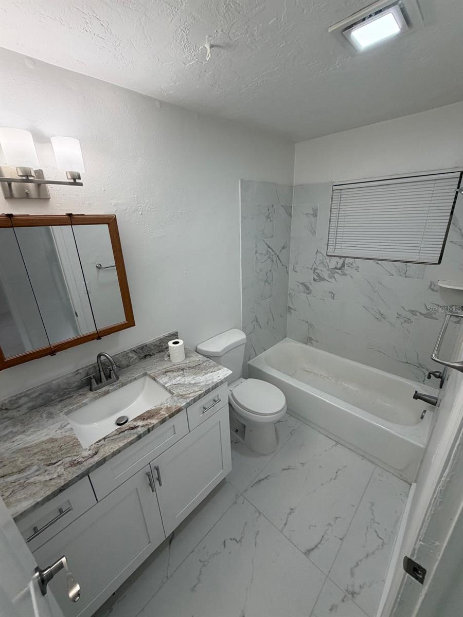 3446 DAHLIA PL #B, LARGO, FL, 33771