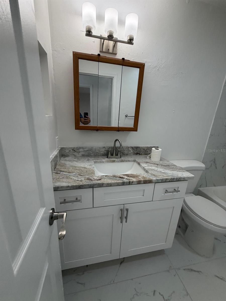 3446 DAHLIA PL #B, LARGO, FL, 33771