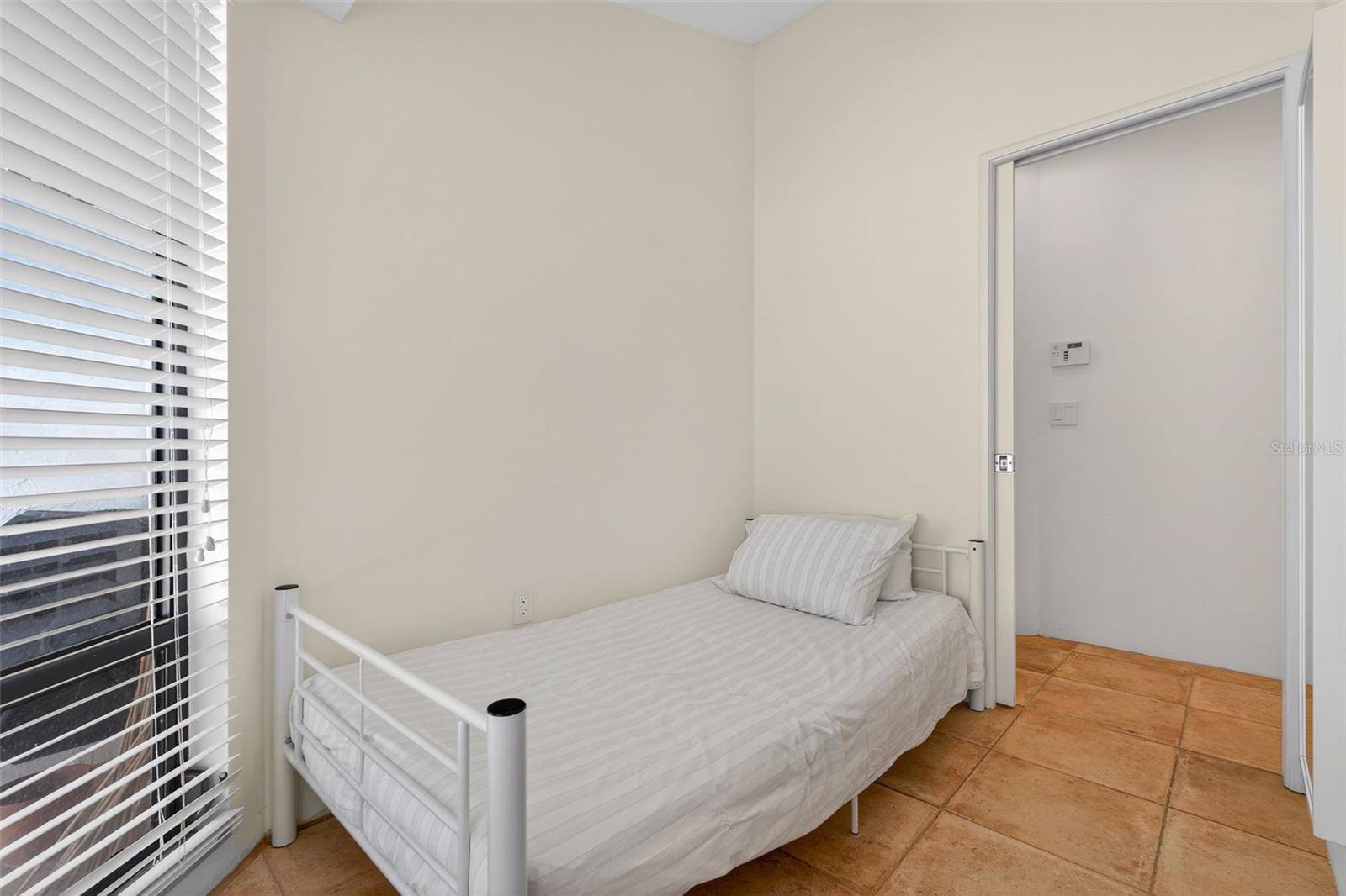 4750 TIVOLI AVE, SARASOTA, FL, 34235