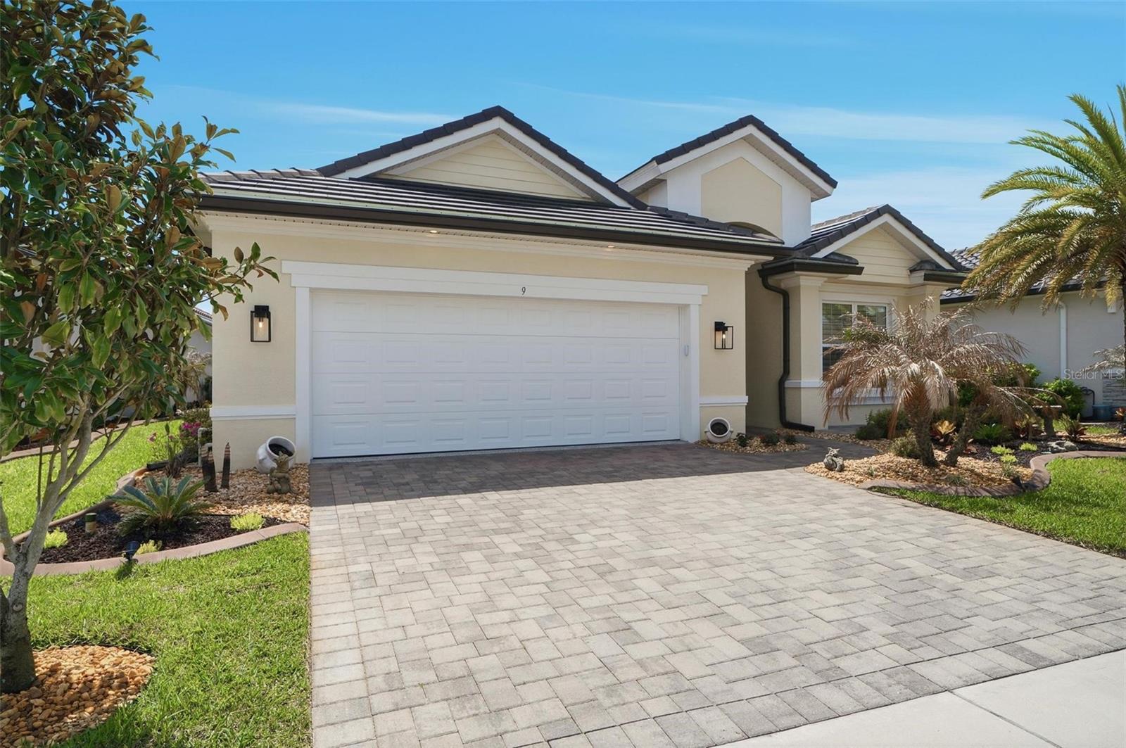 9 DEL PALMA DR, PALM COAST, FL, 32137