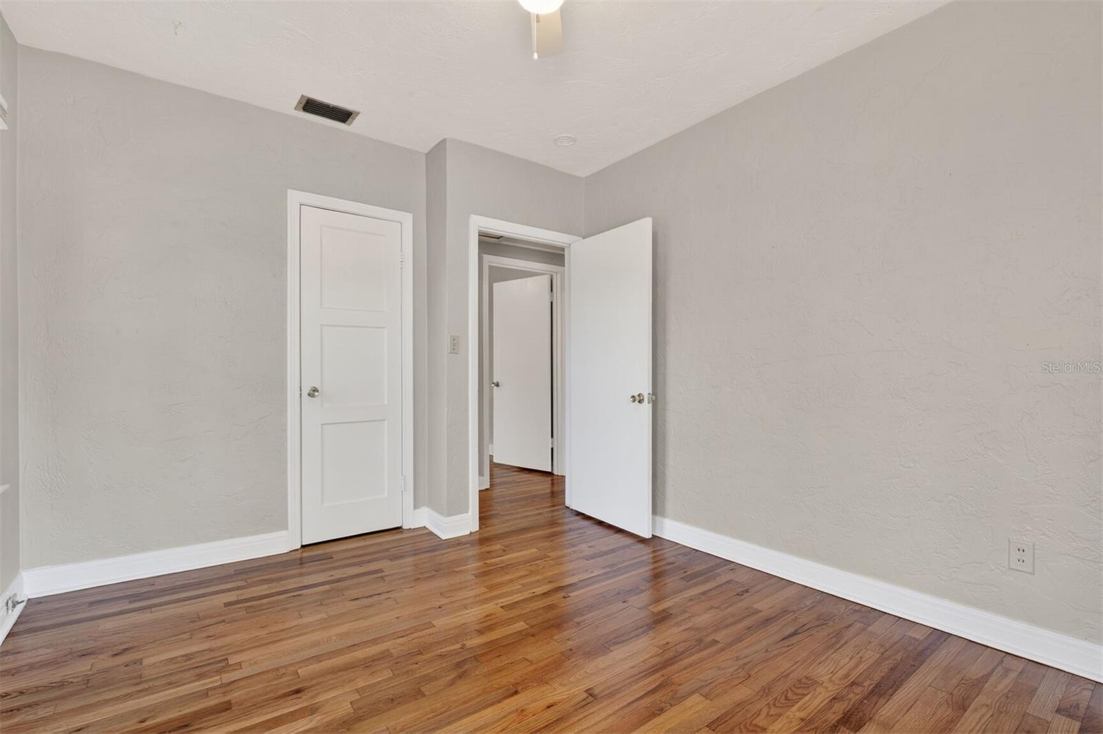 914 NE 11TH AVE, GAINESVILLE, FL, 32601