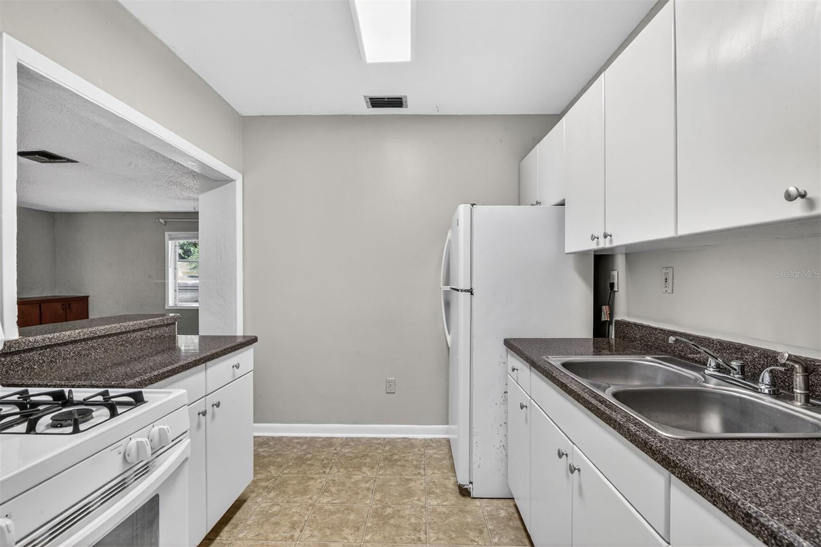 914 NE 11TH AVE, GAINESVILLE, FL, 32601