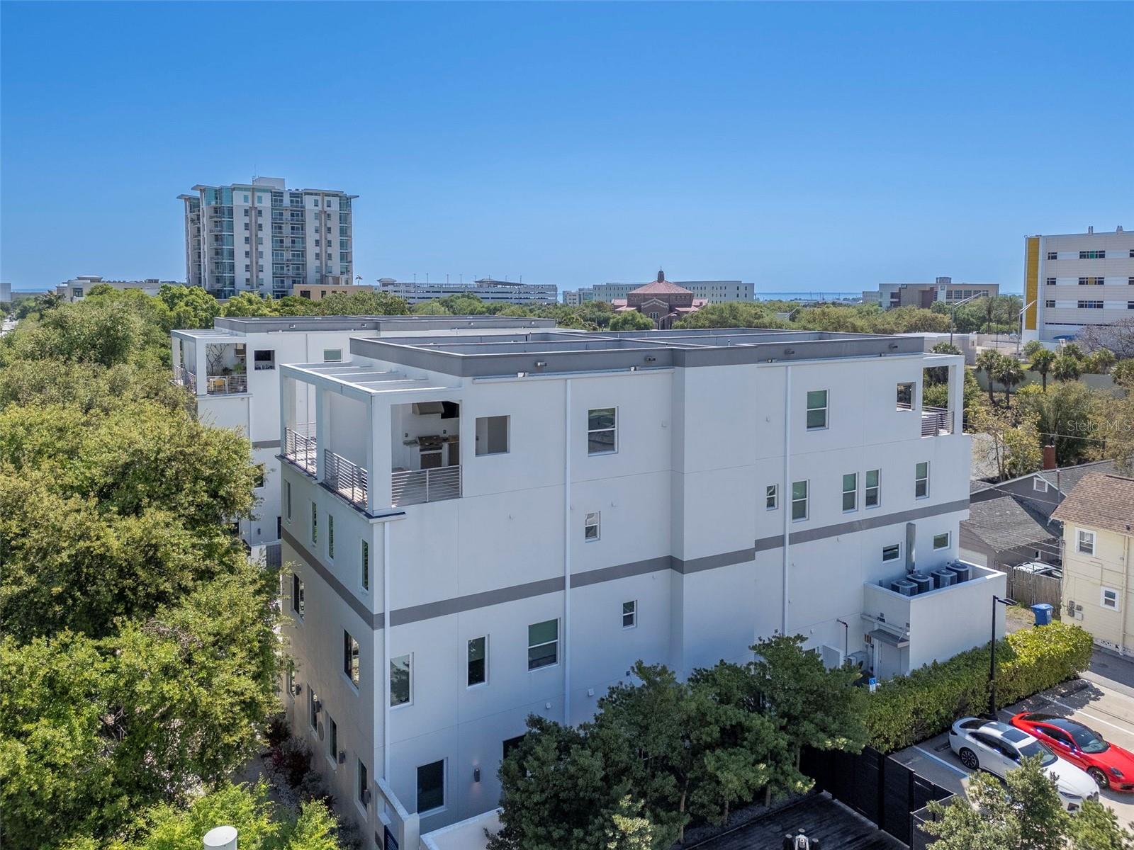536 4TH AVE S #2, ST PETERSBURG, FL, 33701