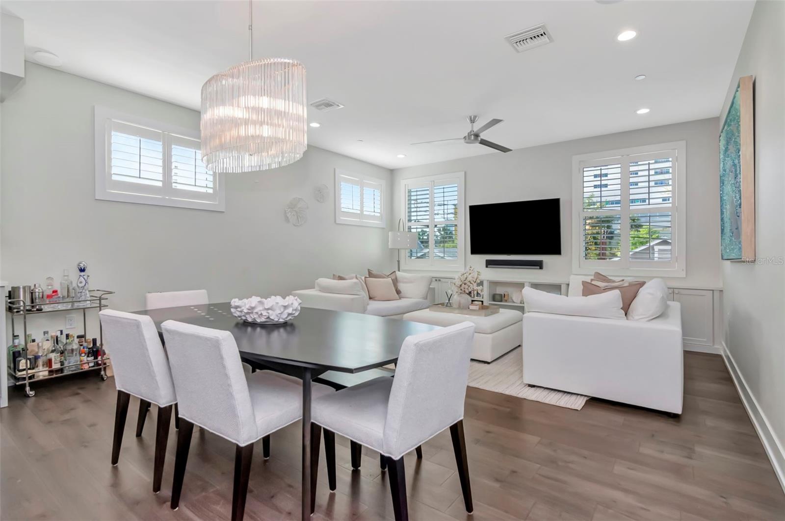 536 4TH AVE S #2, ST PETERSBURG, FL, 33701