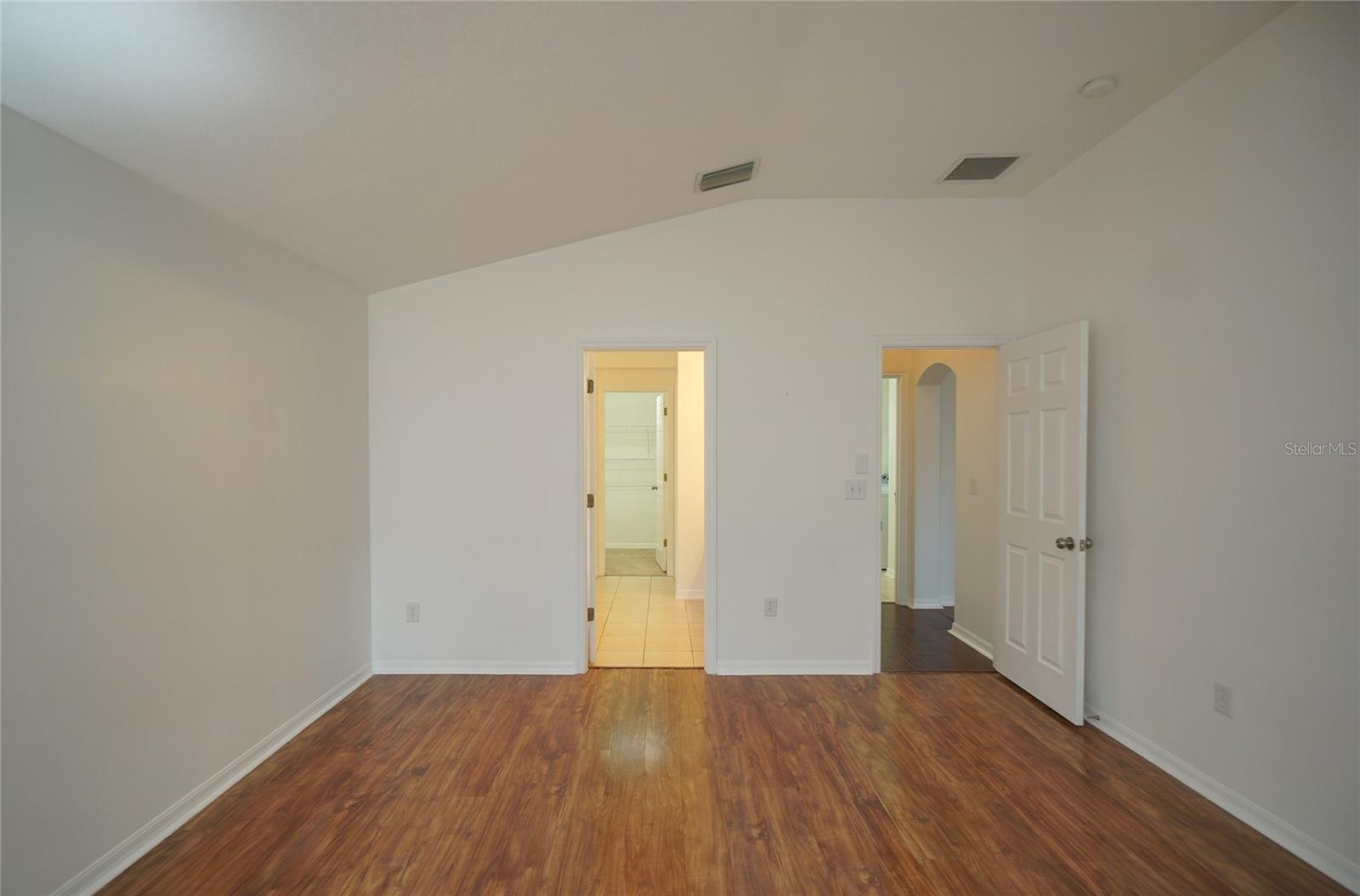 5933 DESERT PEACE AVE, LAND O LAKES, FL, 34639