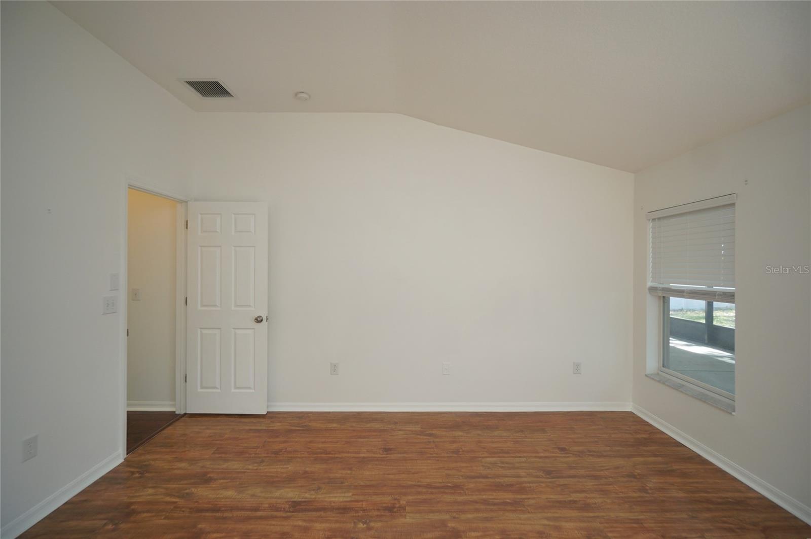 5933 DESERT PEACE AVE, LAND O LAKES, FL, 34639