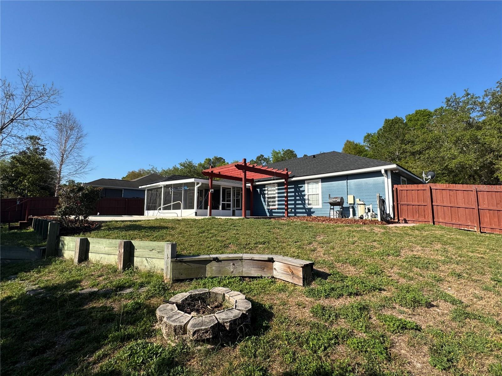 19261 NW 230TH ST, HIGH SPRINGS, FL, 32643