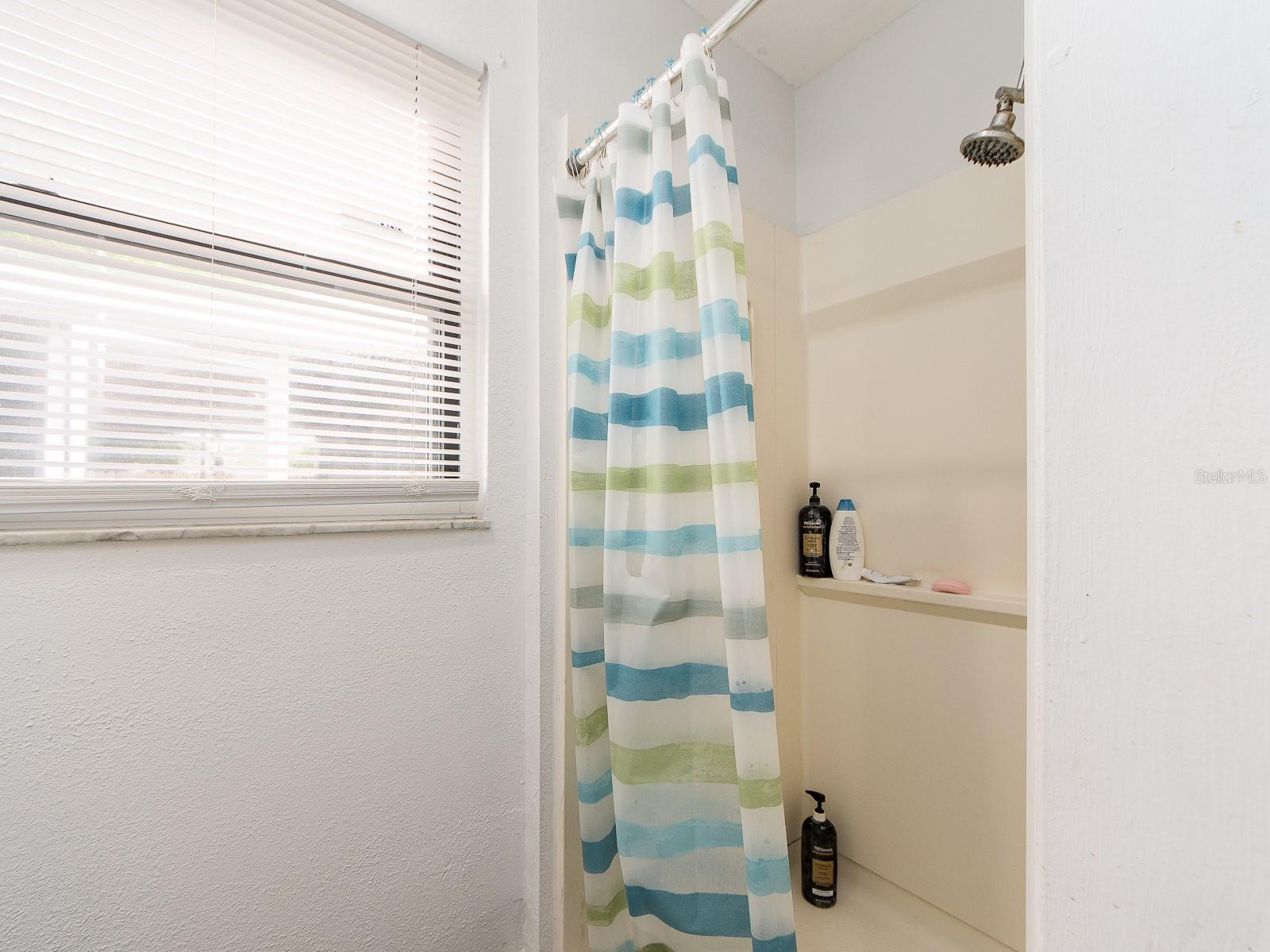 8194 65TH ST N, PINELLAS PARK, FL, 33781