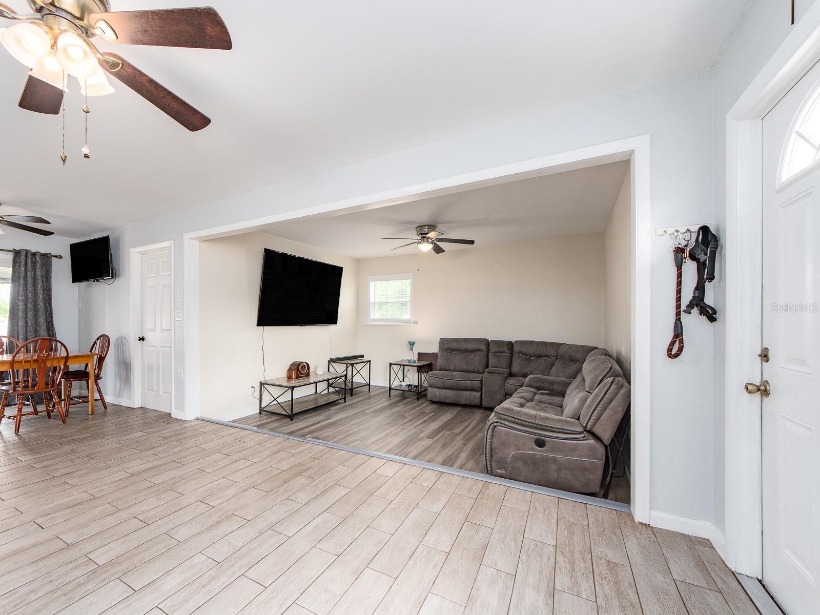8194 65TH ST N, PINELLAS PARK, FL, 33781