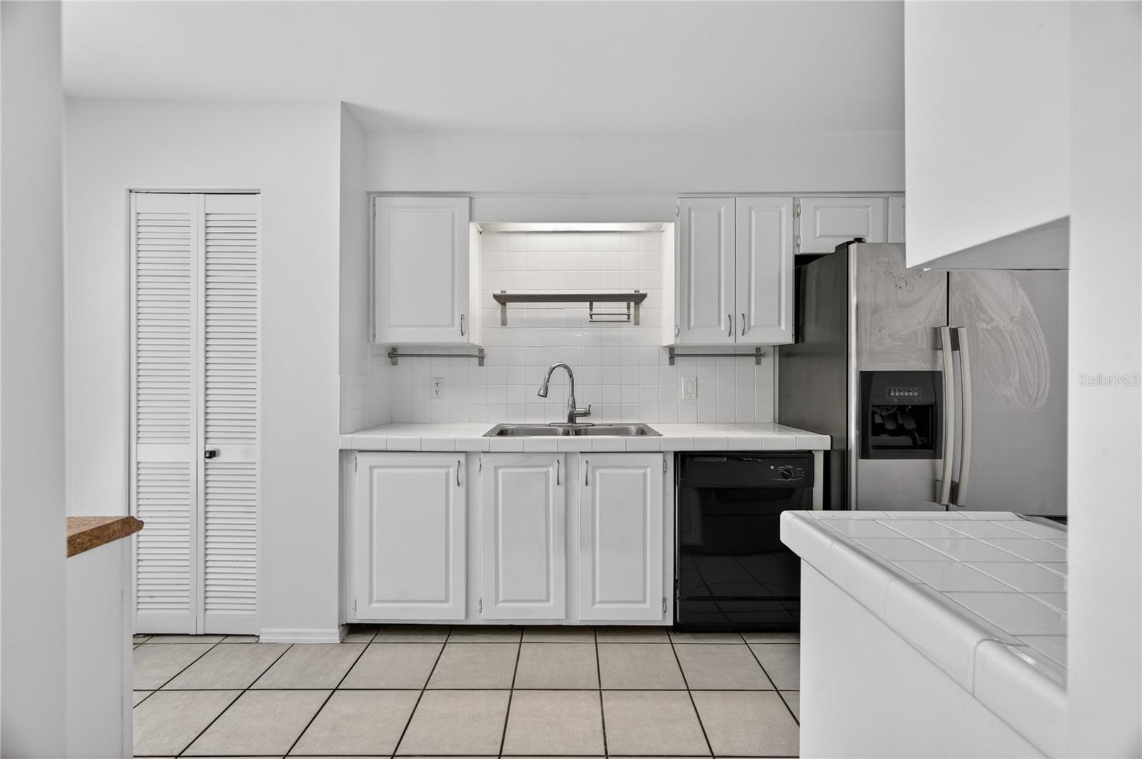 526 E GRANDVIEW WAY, CASSELBERRY, FL, 32707