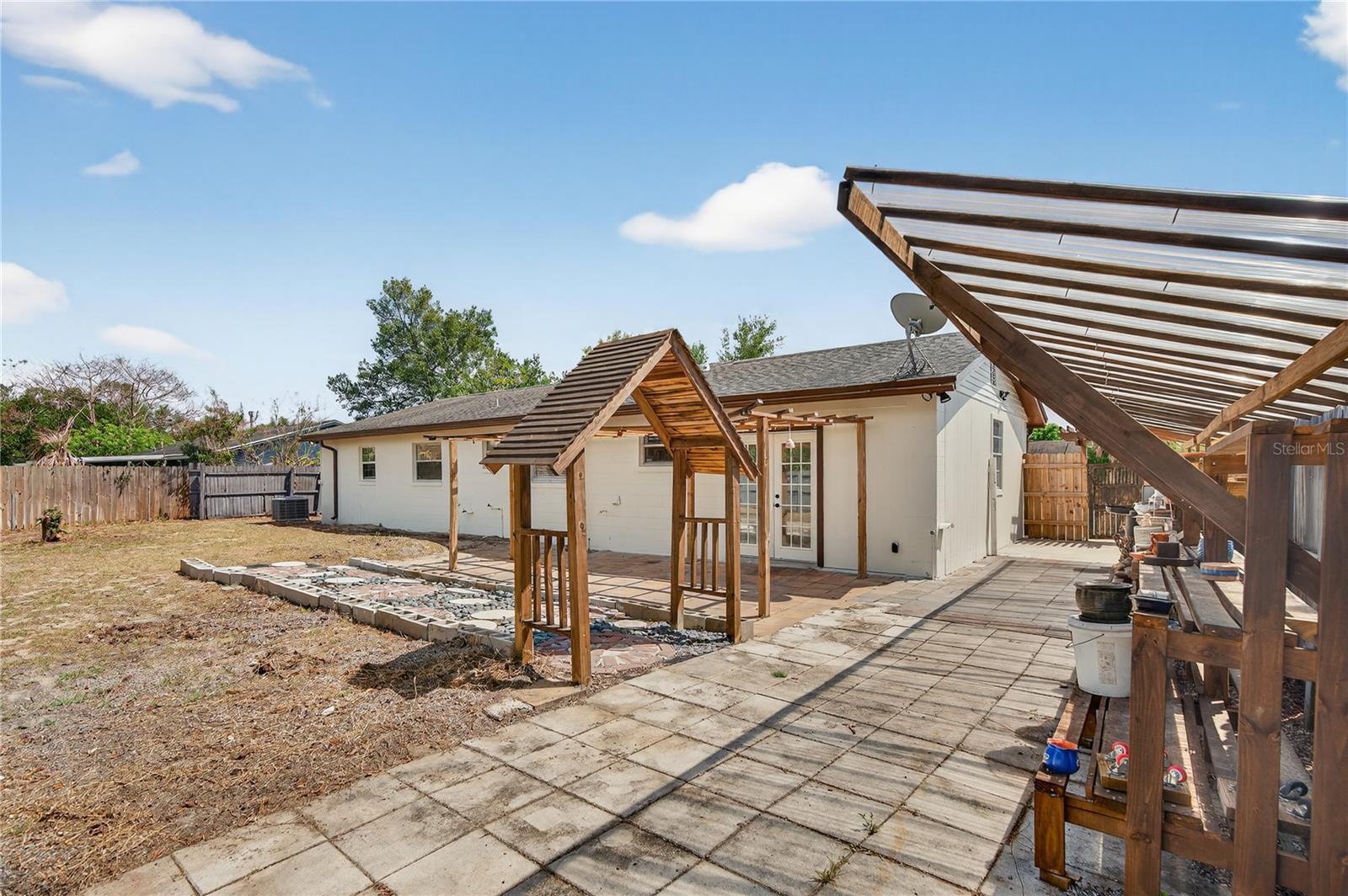 526 E GRANDVIEW WAY, CASSELBERRY, FL, 32707