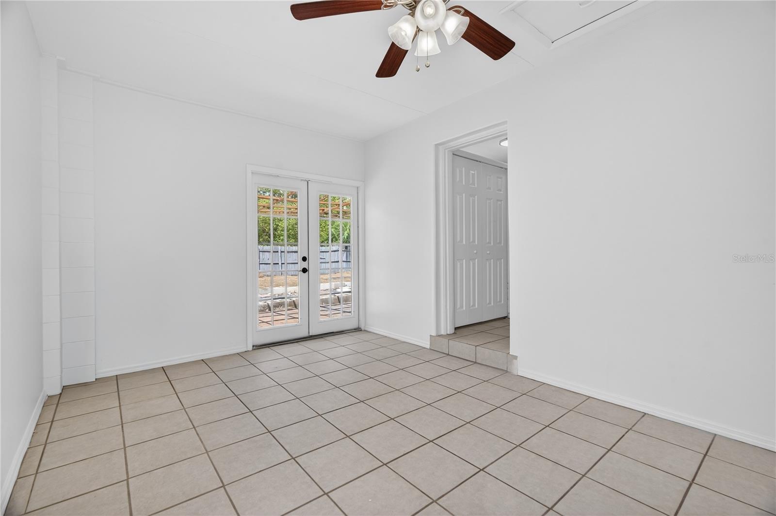 526 E GRANDVIEW WAY, CASSELBERRY, FL, 32707