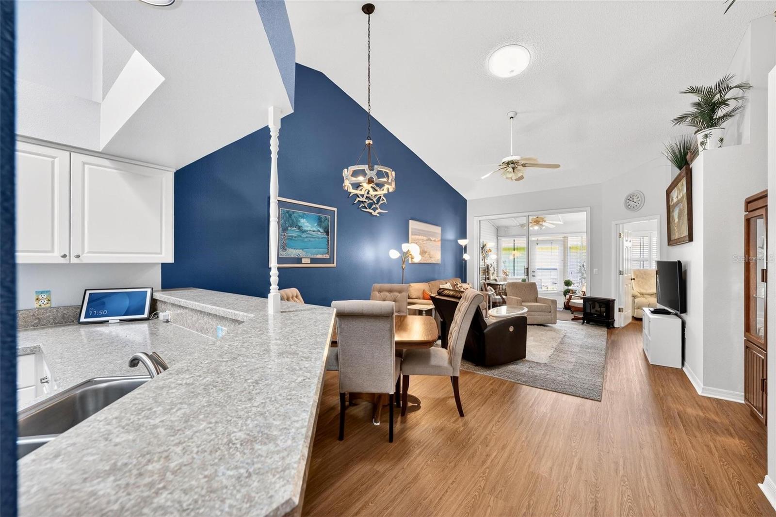 26627 RACQUET CIR, LEESBURG, FL, 34748
