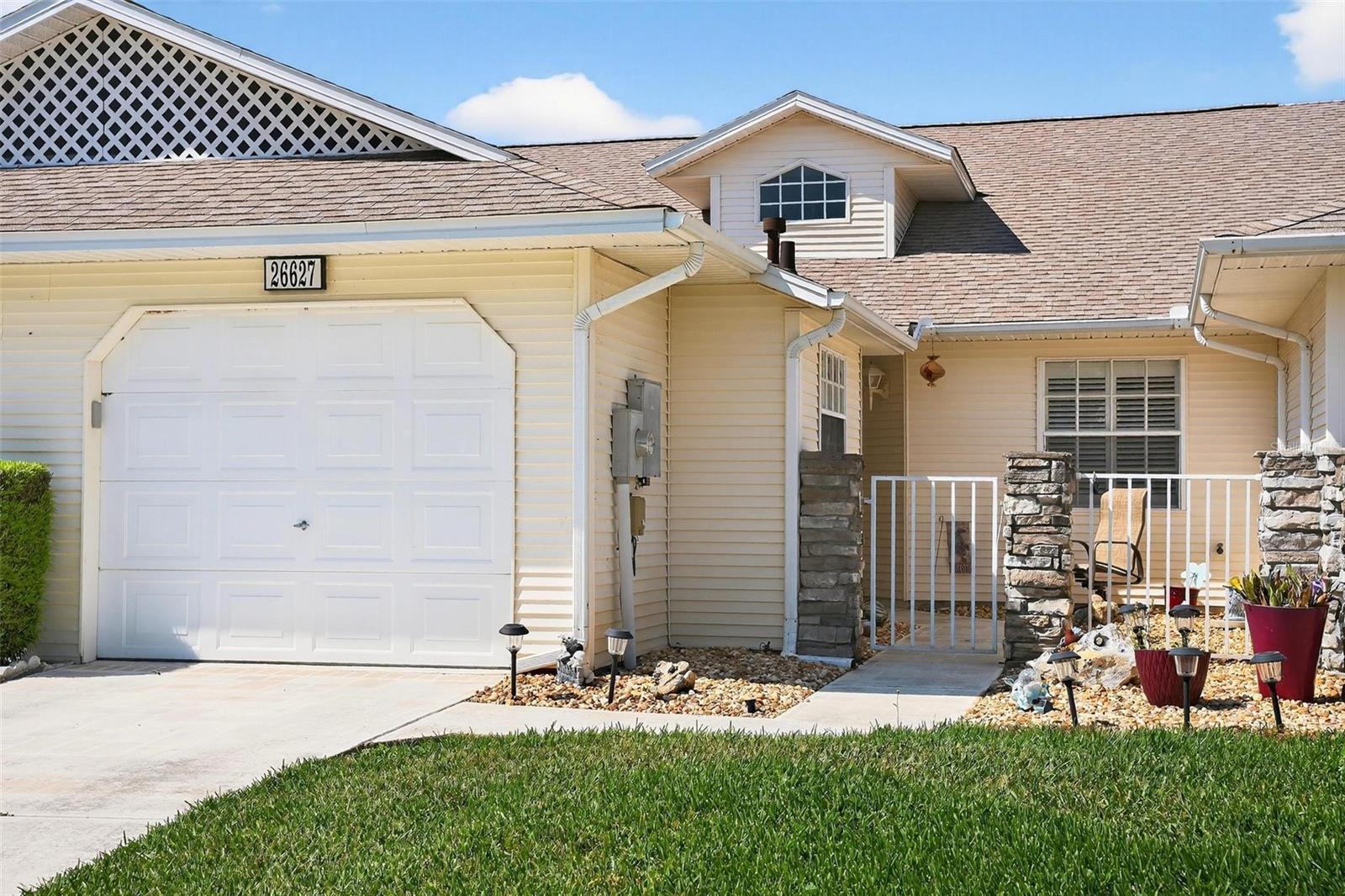 26627 RACQUET CIR, LEESBURG, FL, 34748