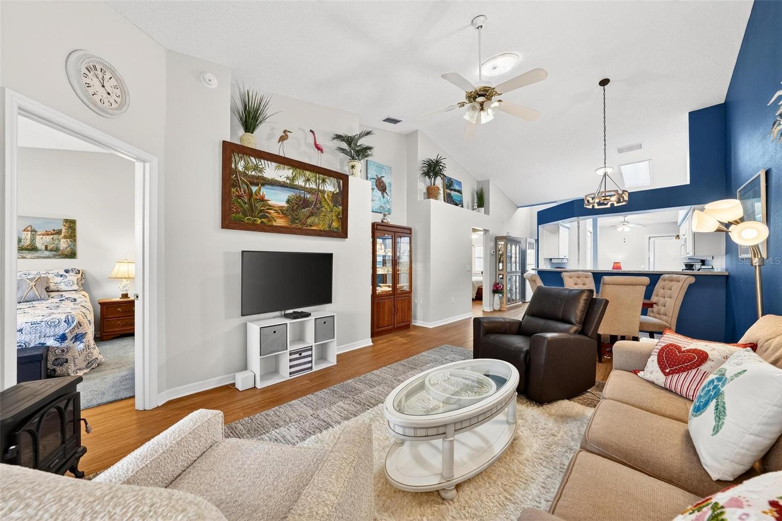 26627 RACQUET CIR, LEESBURG, FL, 34748