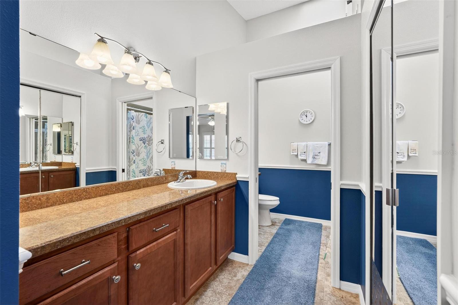 26627 RACQUET CIR, LEESBURG, FL, 34748