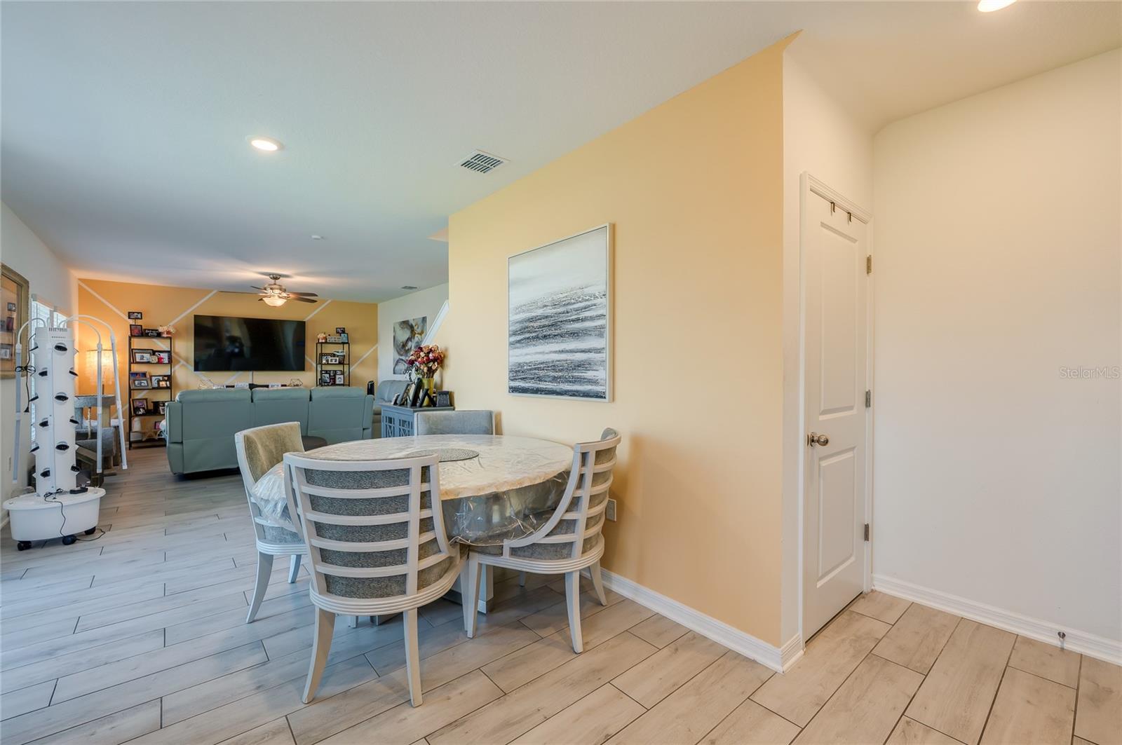 3986 WILLOWBROOK DR, EDGEWATER, FL, 32141