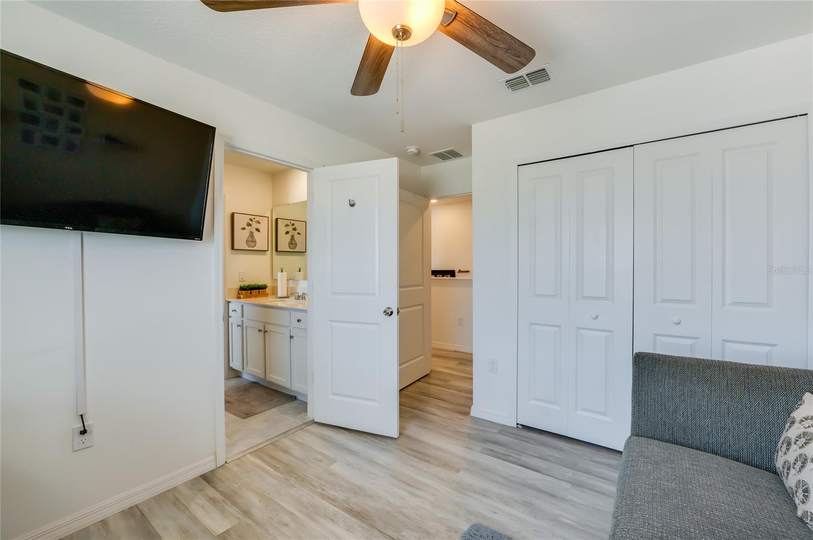 3986 WILLOWBROOK DR, EDGEWATER, FL, 32141
