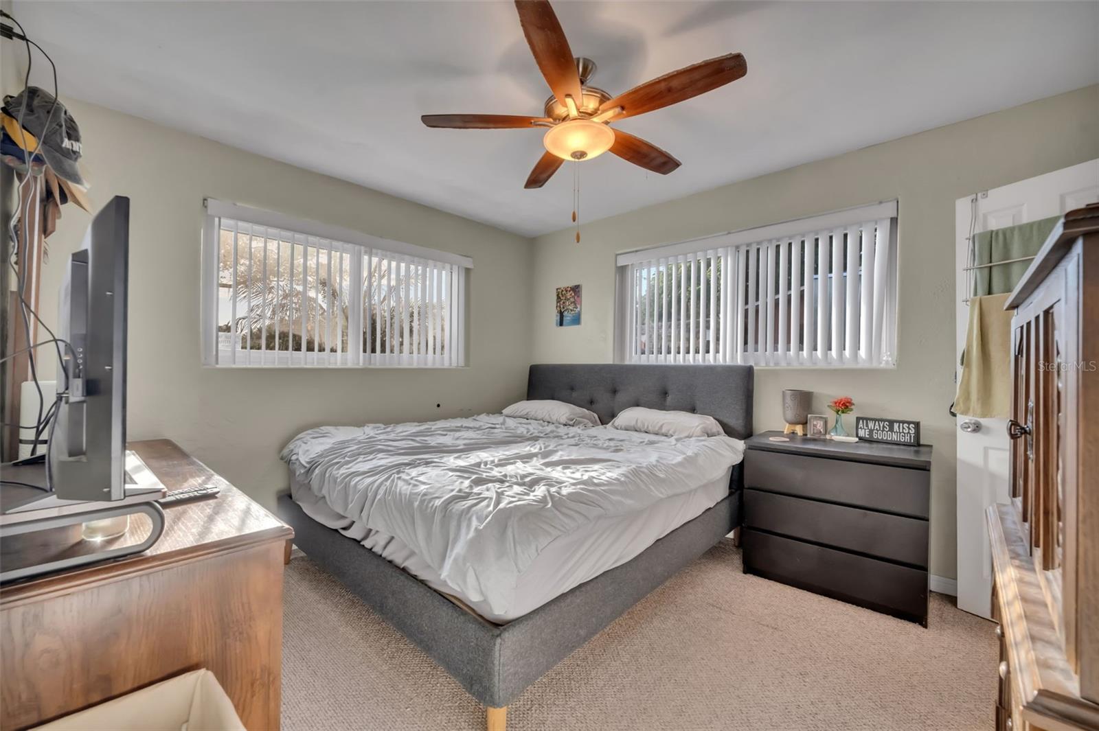 715 ALCAZAR AVE, ORMOND BEACH, FL, 32174