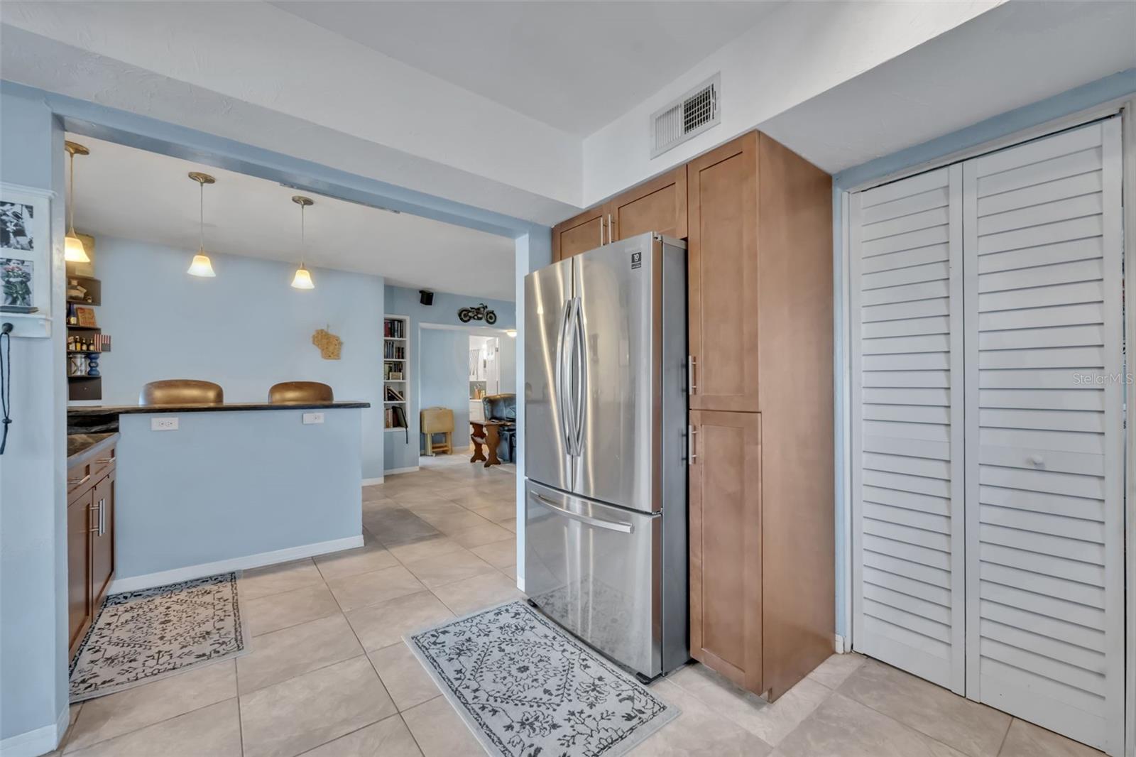 715 ALCAZAR AVE, ORMOND BEACH, FL, 32174