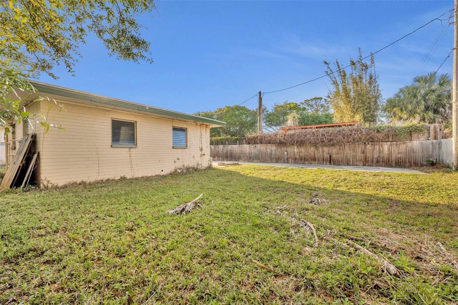 715 ALCAZAR AVE, ORMOND BEACH, FL, 32174