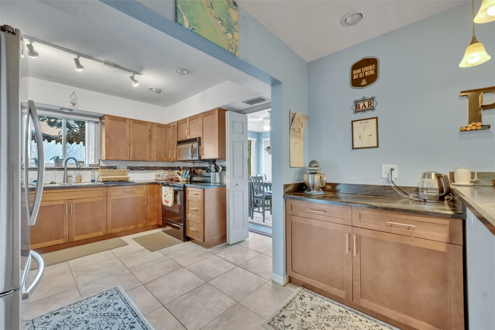 715 ALCAZAR AVE, ORMOND BEACH, FL, 32174