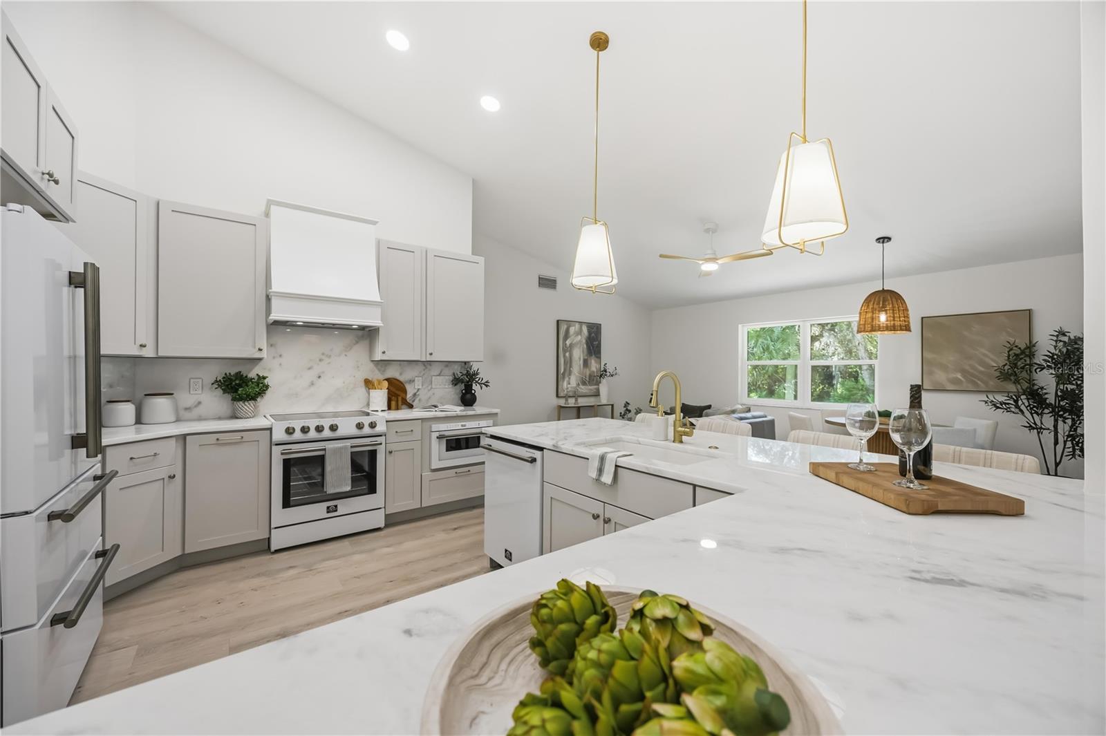 4420 OAK VIEW DR, SARASOTA, FL, 34232