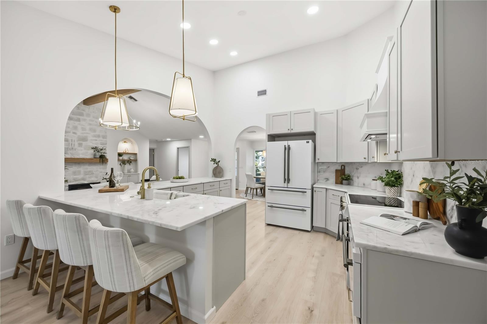 4420 OAK VIEW DR, SARASOTA, FL, 34232