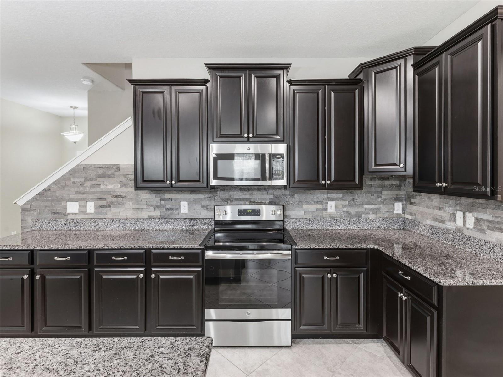 17337 OLD TOBACCO RD, LUTZ, FL, 33558