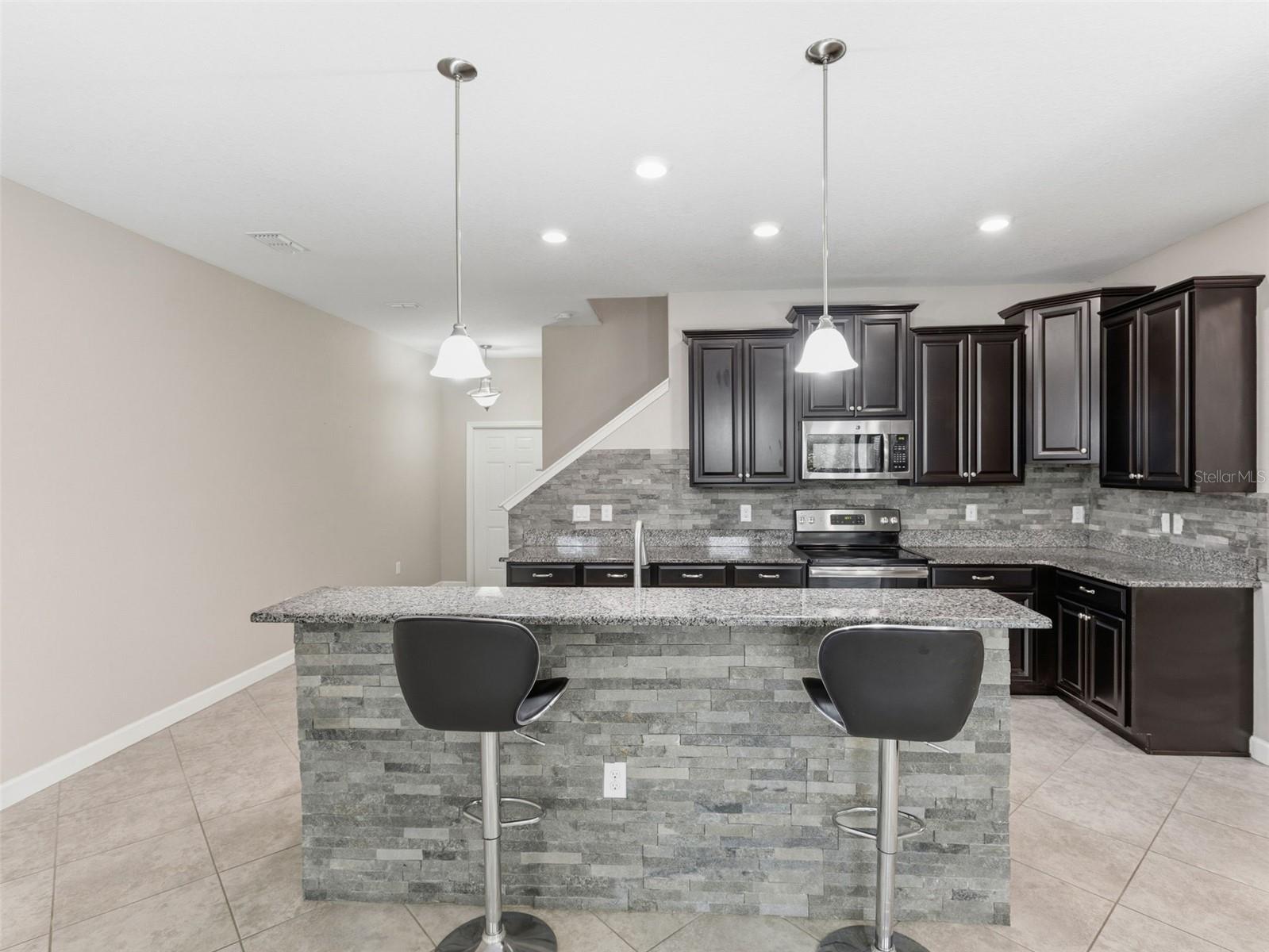 17337 OLD TOBACCO RD, LUTZ, FL, 33558