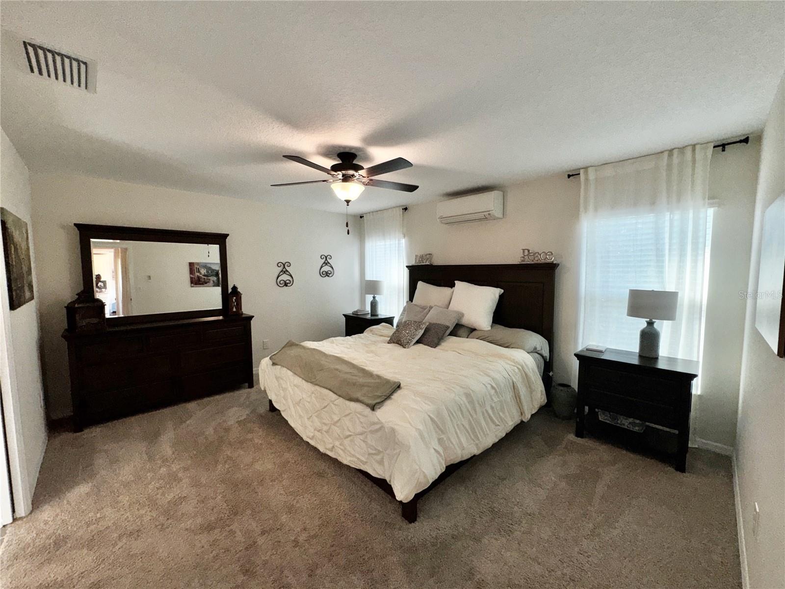 3690 ARLINGTON RIDGE BLVD, LEESBURG, FL, 34748