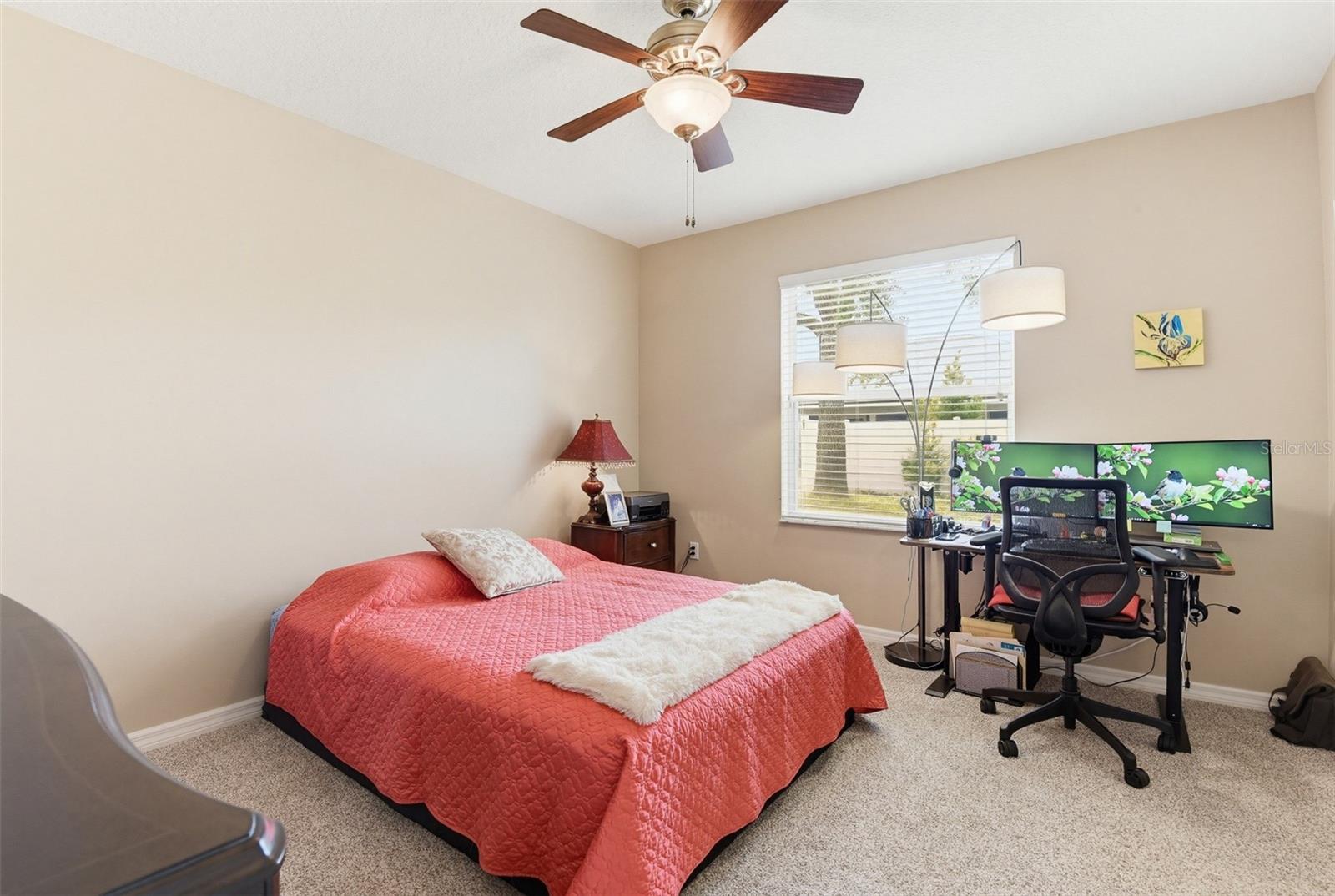 9 LONDON DR, PALM COAST, FL, 32137