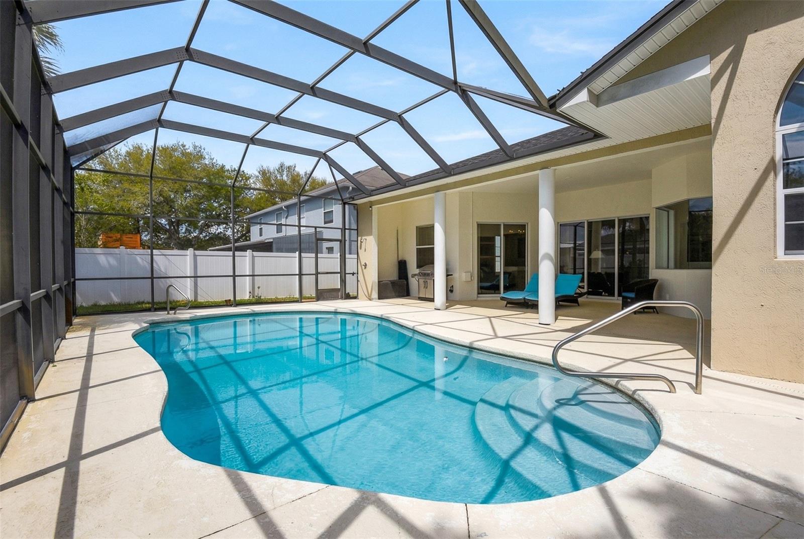 9 LONDON DR, PALM COAST, FL, 32137