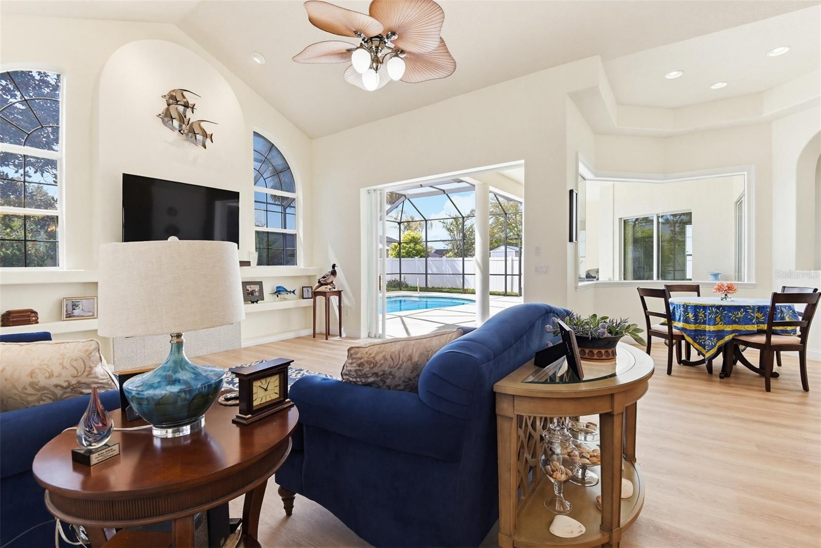 9 LONDON DR, PALM COAST, FL, 32137