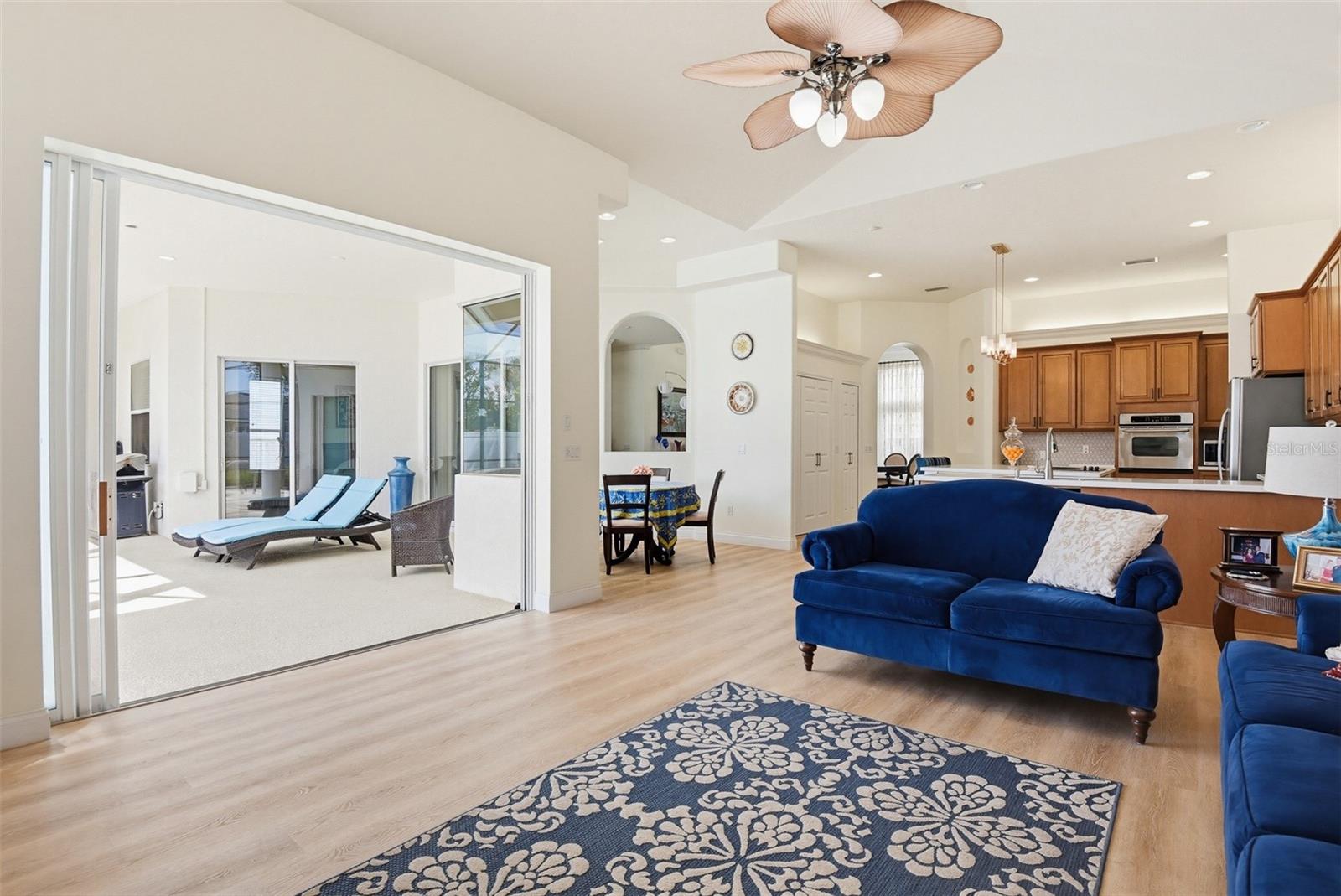 9 LONDON DR, PALM COAST, FL, 32137