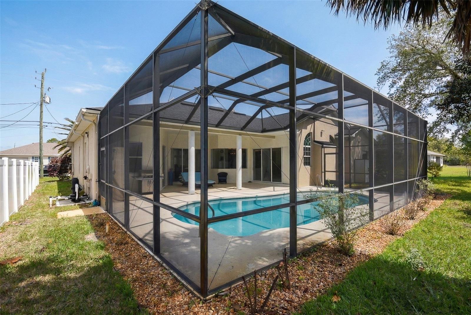 9 LONDON DR, PALM COAST, FL, 32137