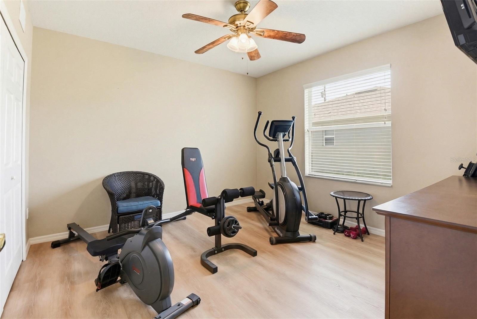 9 LONDON DR, PALM COAST, FL, 32137