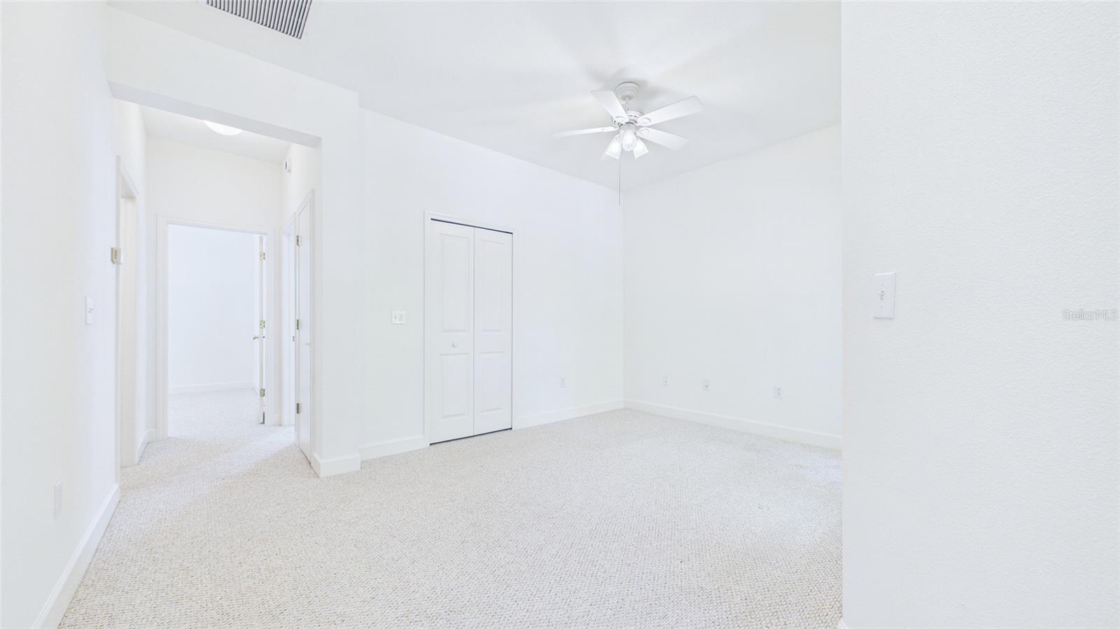 10024 NEW PARKE RD, TAMPA, FL, 33626