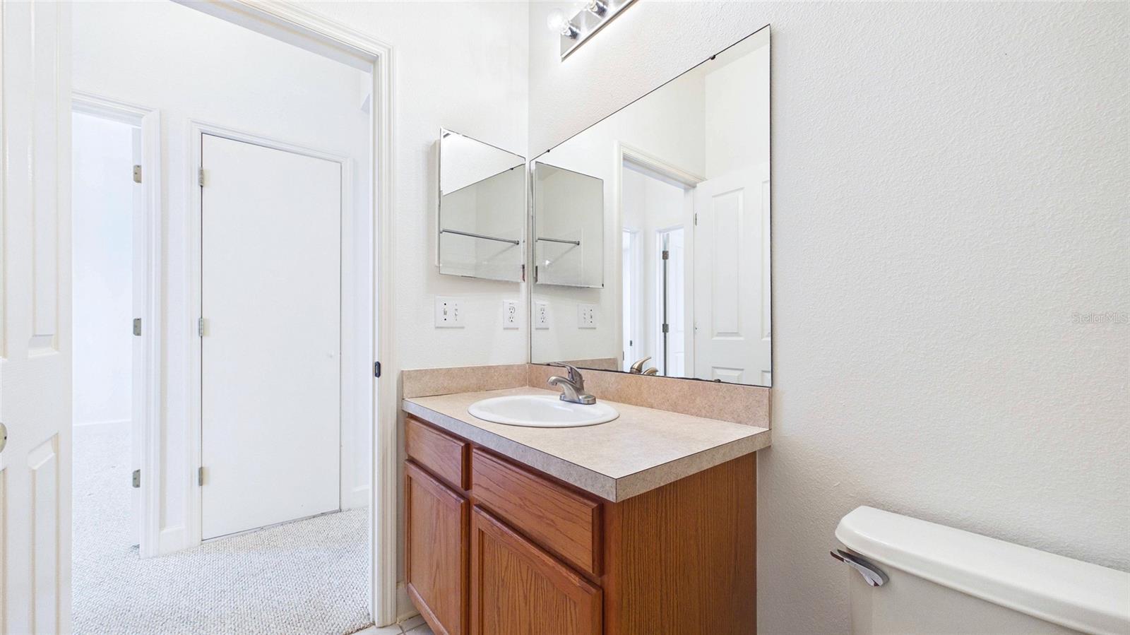 10024 NEW PARKE RD, TAMPA, FL, 33626