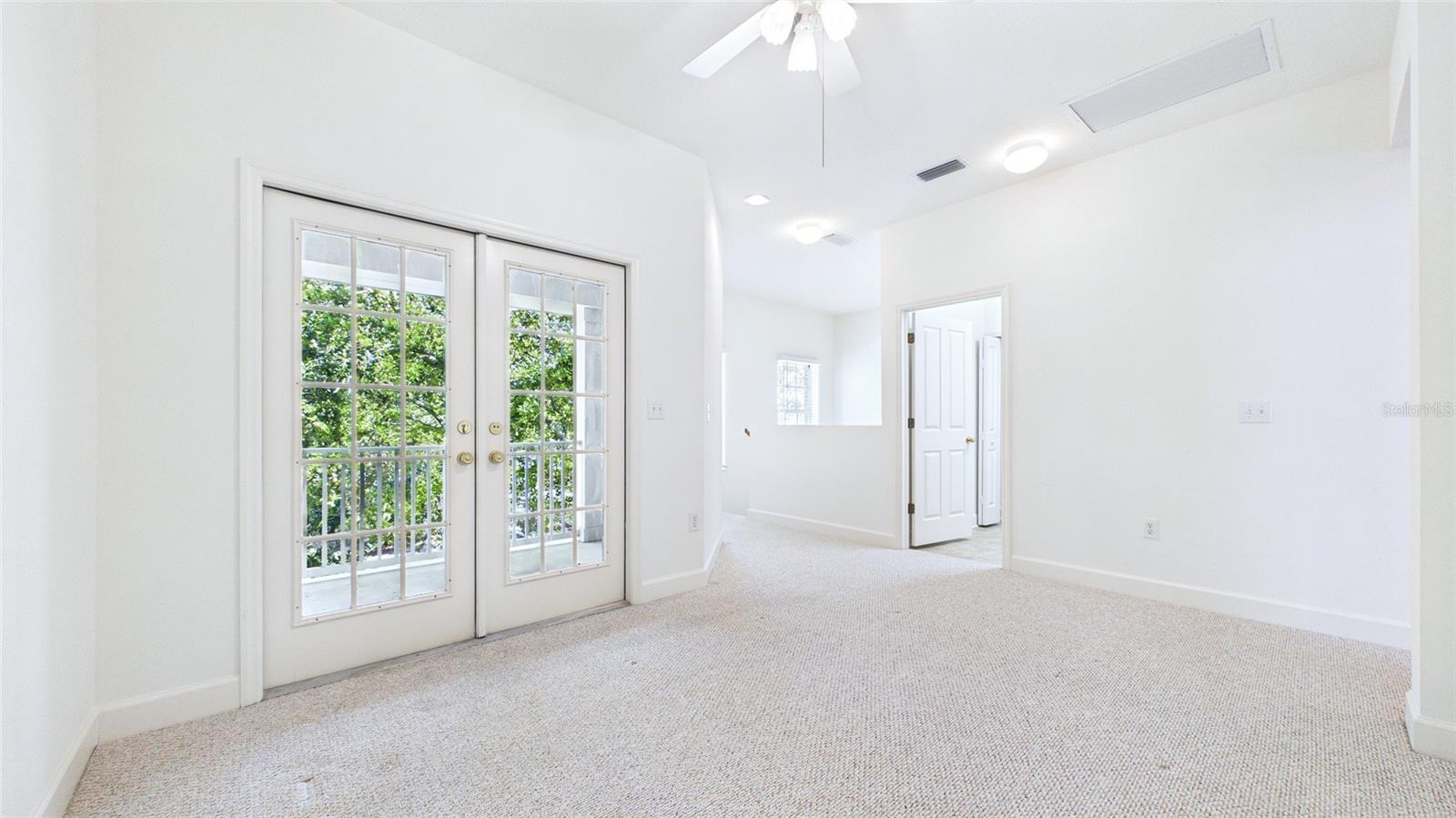 10024 NEW PARKE RD, TAMPA, FL, 33626
