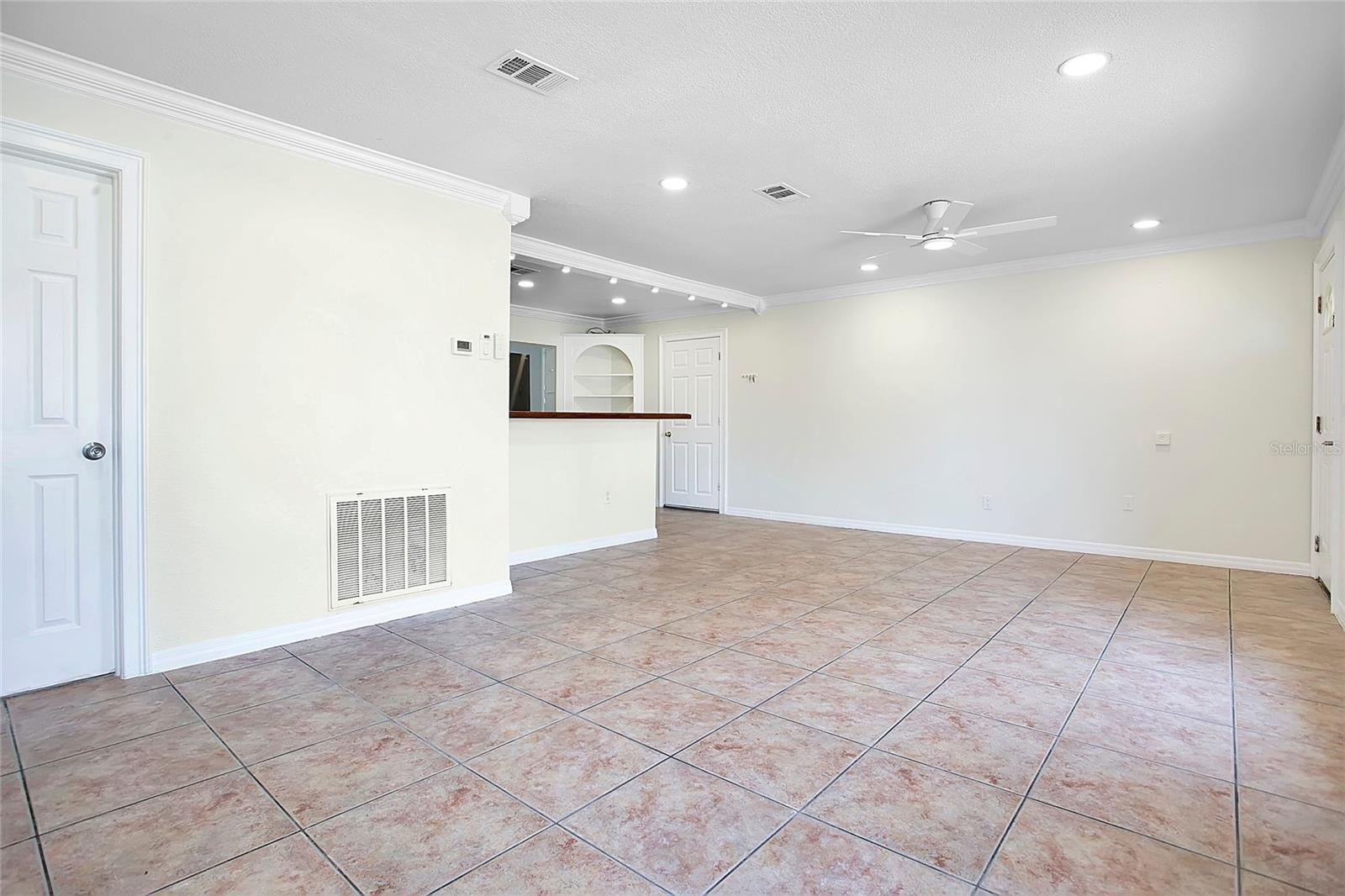 503 W GRANDVIEW WAY, CASSELBERRY, FL, 32707